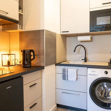 J&d Business In Lage Inklusive Kueche, Waschmaschine, Parkplatz, Tv, Wlan, Netflix Bielefeld